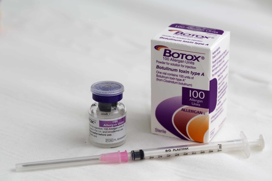 ضد چروک Innotoxs s Allergan s Demal Fillers Botulinum رفع چین و چروک Juviderm Anti-Age